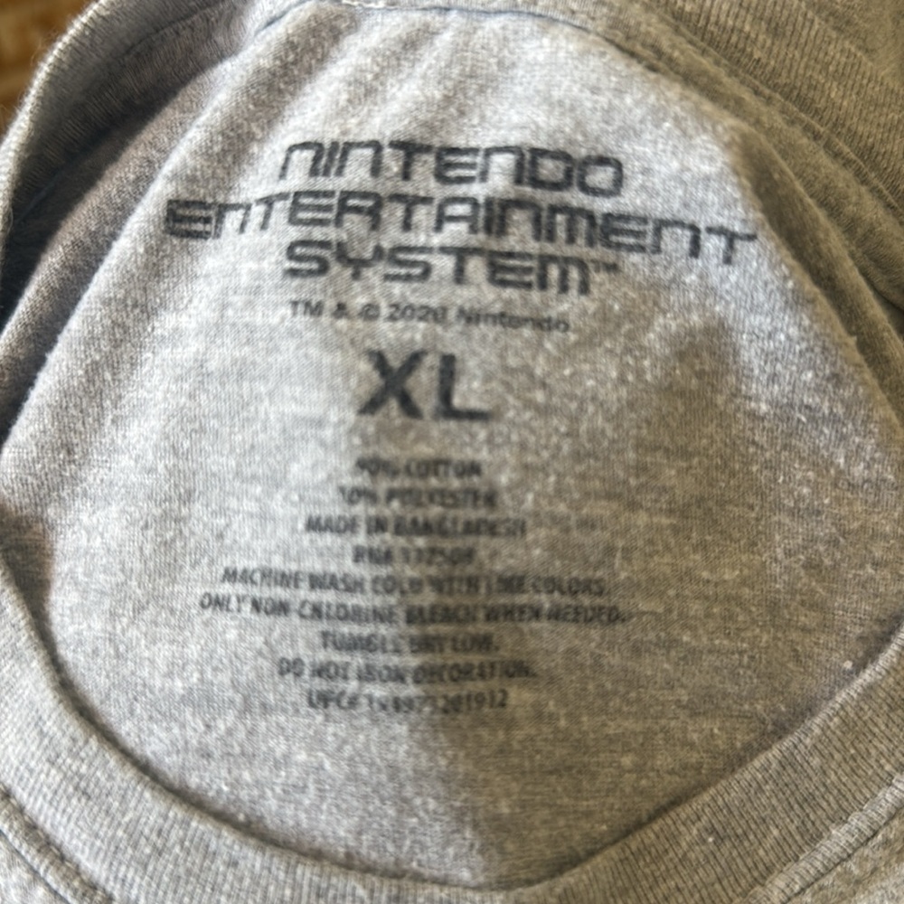 NINTENDO “Don’t Push My Buttons” Tee Shirt - Picture 8 of 8